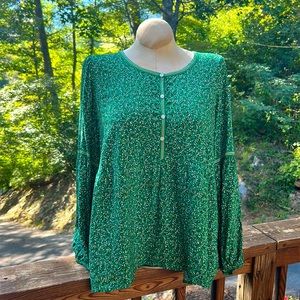 Max Studio Women’s blouse.